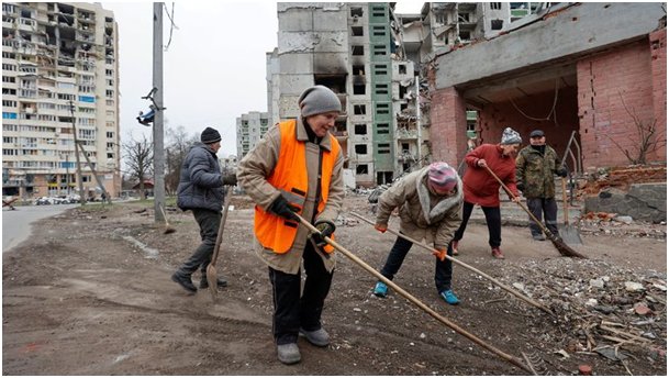 Zone résidentielle en ruine (7)