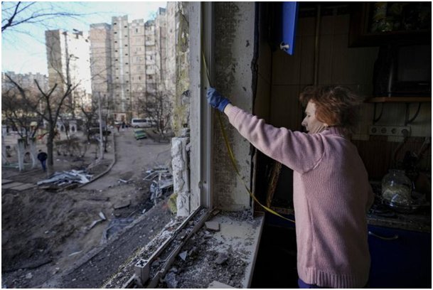 Zone résidentielle en ruine (3)