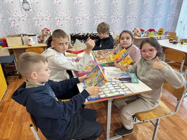 Livraison novembre 2024 fournitures scolaires en Ukraine