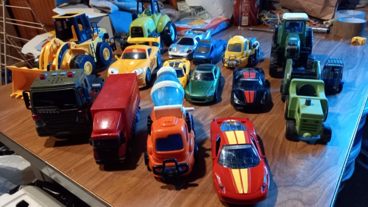 Expédition jouets, chocolats, peluches 17kg 07/12/2024